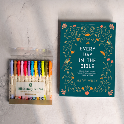 Every Day in the Bible + Pen Set